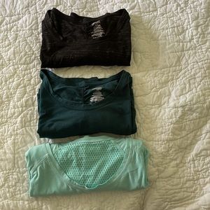Womens Plus Athletic Tops 2X